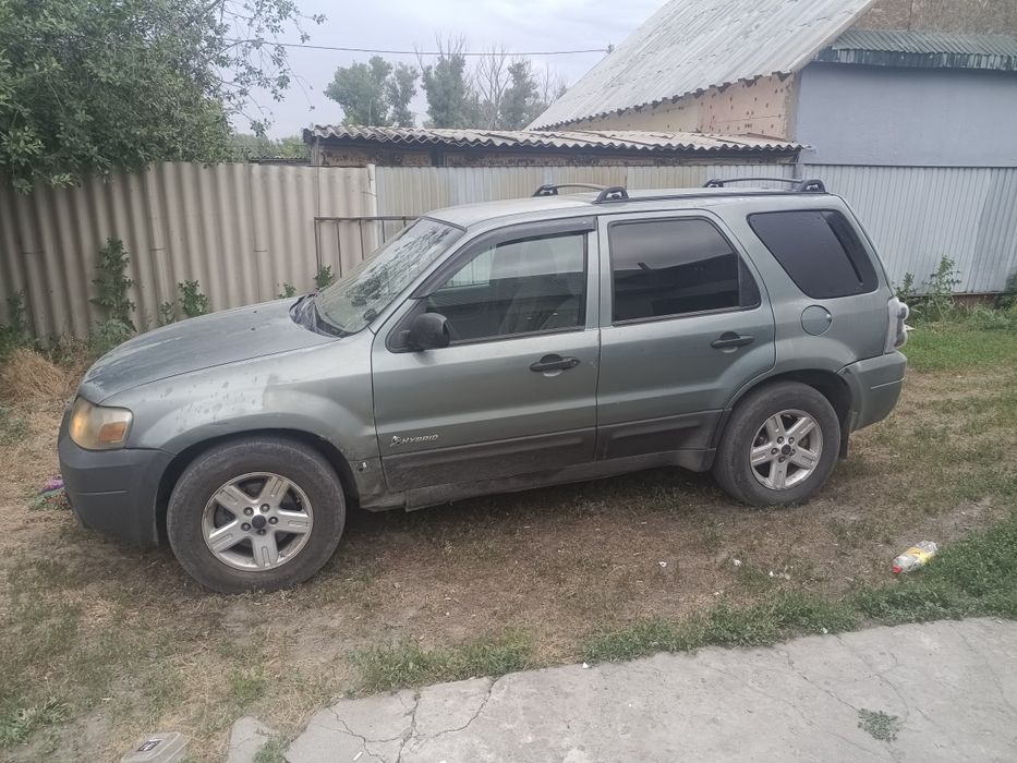 Продам Форда эскейп