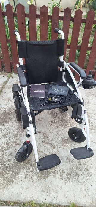 Scaun cărucior electric