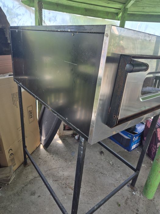 Cuptor profesional pizza electric, fabricat în Italia, model X6/30