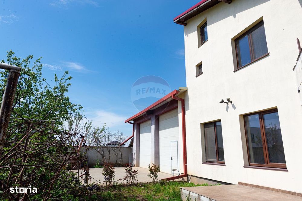 De vanzare casa + hala, teren 580mp, ideala business/service auto