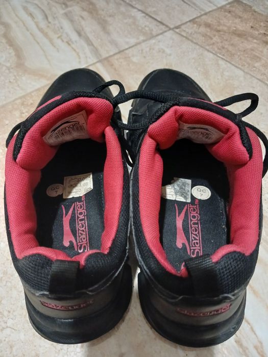 Маратонки Slazenger 38 номер