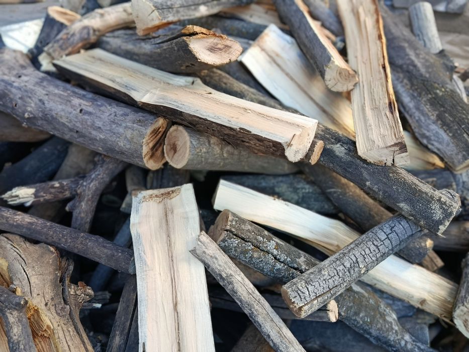 Дрова мешками, связками