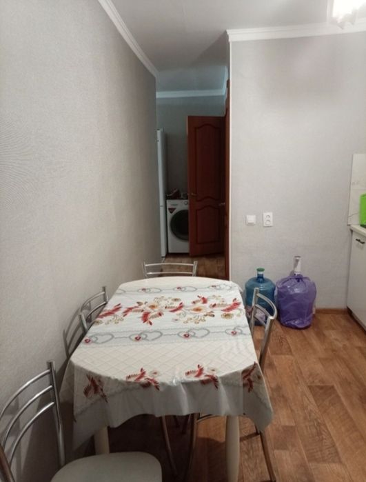 Продается 4-х комнатная на Республики