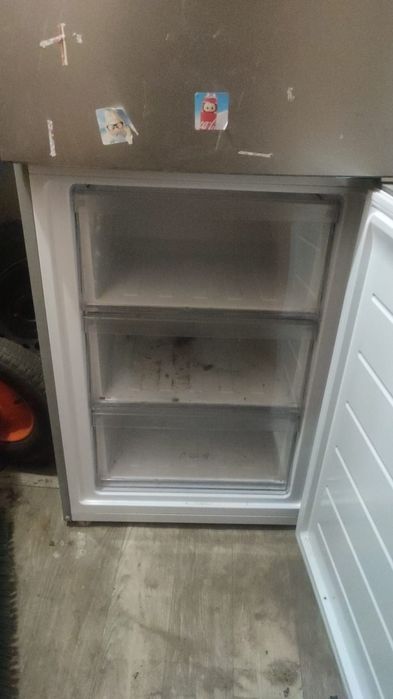 Продам срочно холодильник