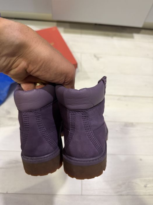 Оригинални детски боти Timberland номер 32 с подарък кецове номер 31