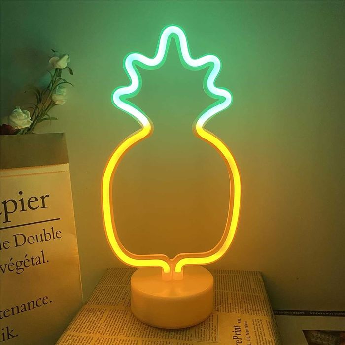 Neon Pineapple Light Неонови LED светлини
