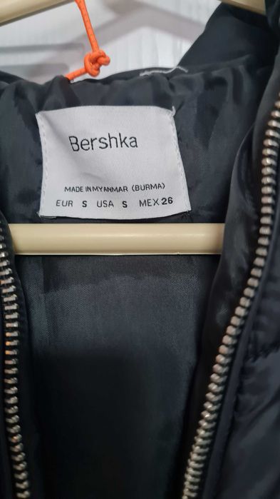 яке Bershka размер s