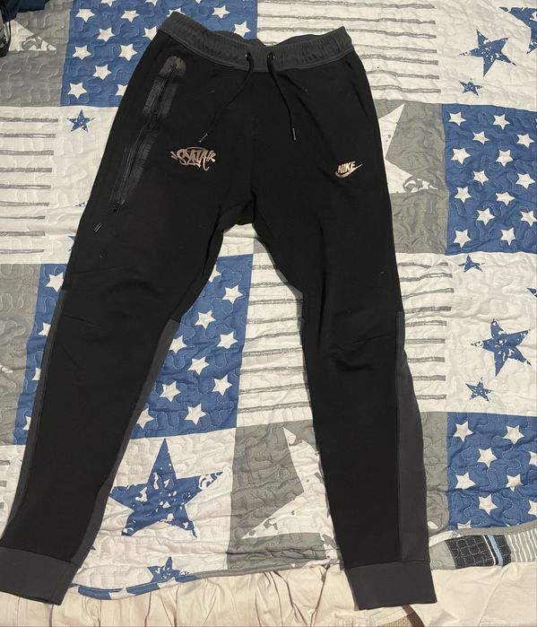 Nike tech fleece Syna