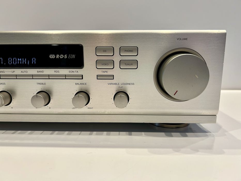 Vand amplificator Denon DRA-385RD