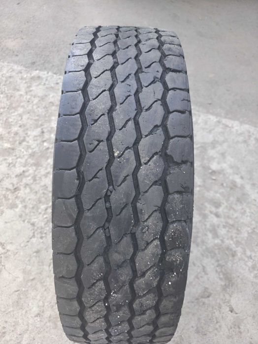 Шины бу 245-70 R19.5