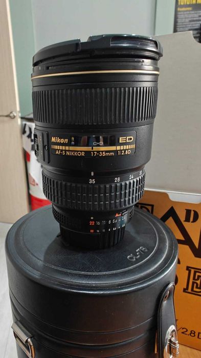 Nikor 17-35 mm/2.8 ED