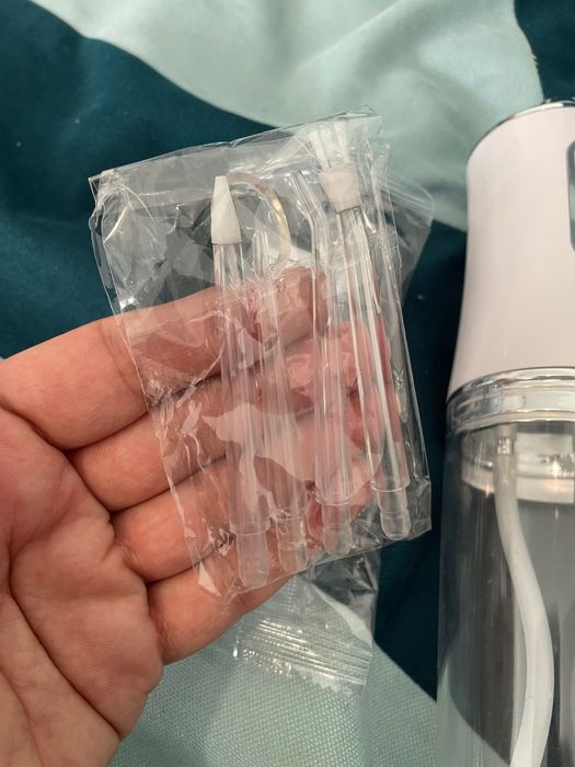 Уред за почистване на зъбен камък без зъболекар