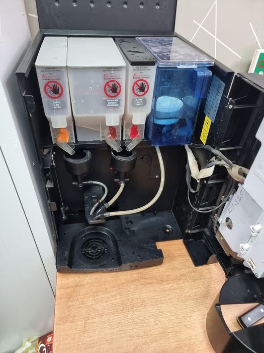 Кафе машина вендинг nescafe реавендос