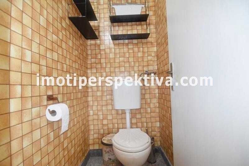 Продава се Тристаен апартамент в Пловдив, Тракия - 90 кв.м за 1867 €/кв.м - Снимка #11