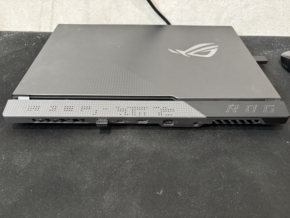 Asus rog strix g15