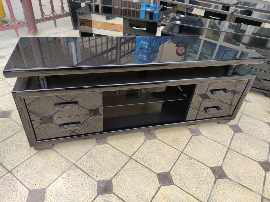 Podstavka tumba pod televizor. Подставка под тв. Тумба