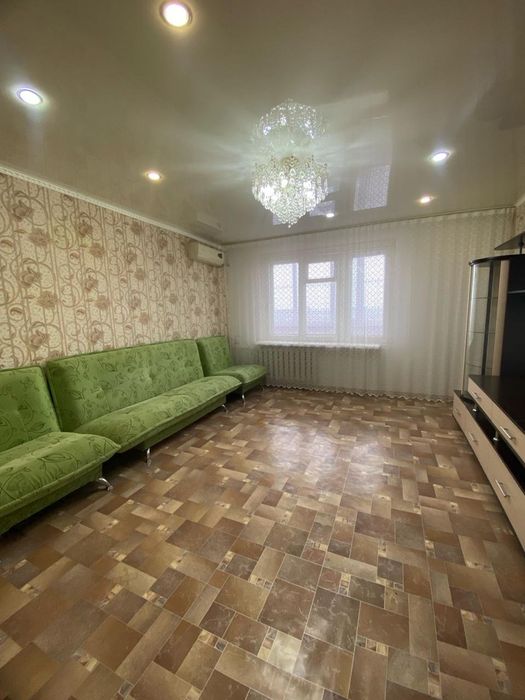 Продаётся 3 комн Строитель