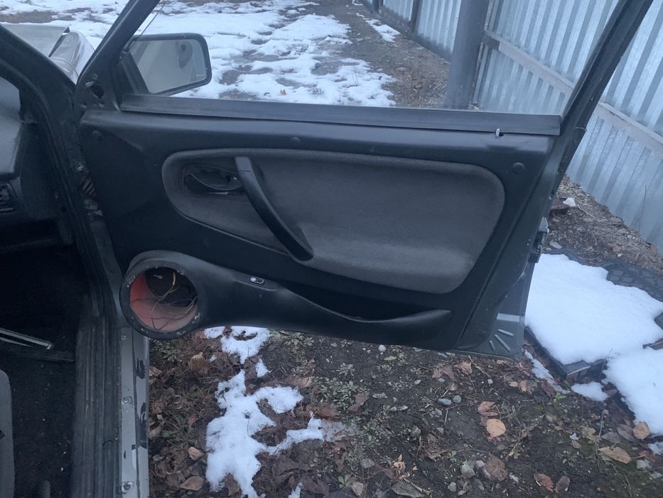 Продам подиумы дверные карты ваз 2114