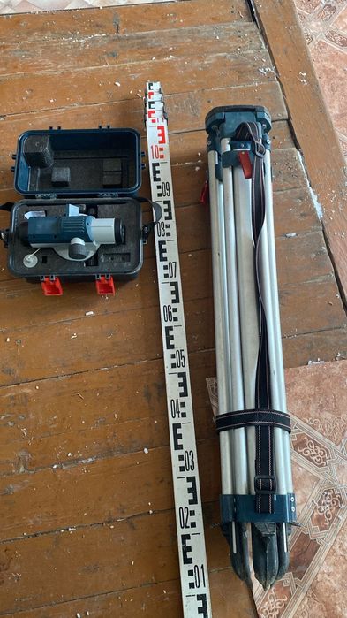 Оптический Нивелир