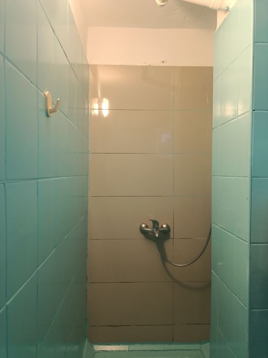 Vând apartament zona Brotăcei