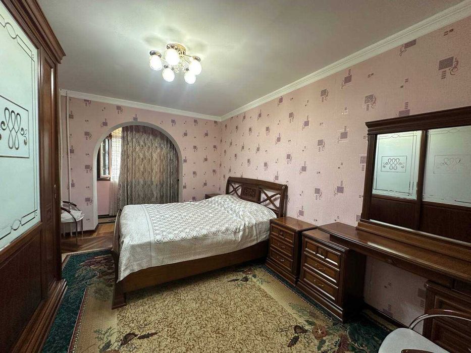 СДАЕТСЯ СРОЧНО!!!Супер вариант! Квартира с ремонтом в центре! Юнусабад