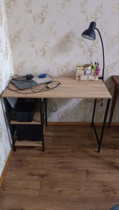 Стол компьютерный