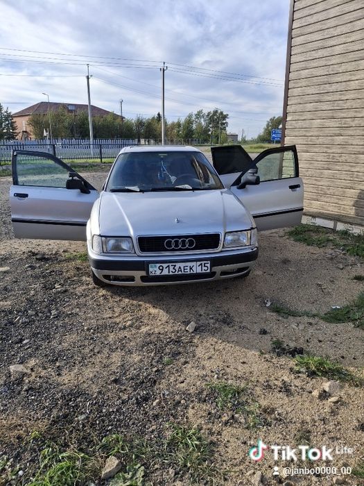Продам ауди б4 80