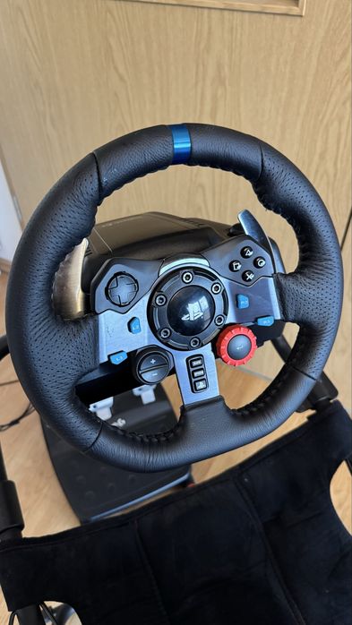 Volan + Scaun Logitech Driving Force G29 pentru Playstation 5 si PS4 + PC Scaun gaming Playseat Pliabil