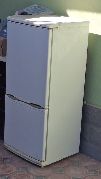 Холодильник бу рабочие состоянии