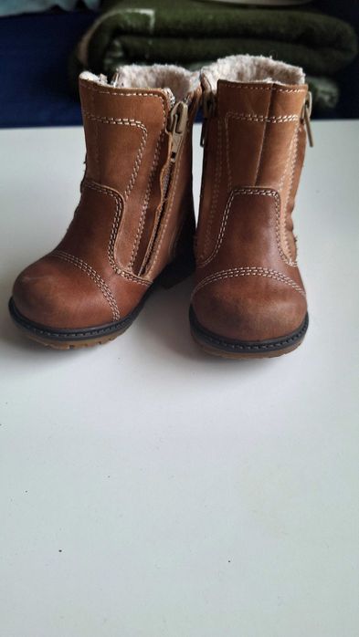 Кожени боти 19 номер