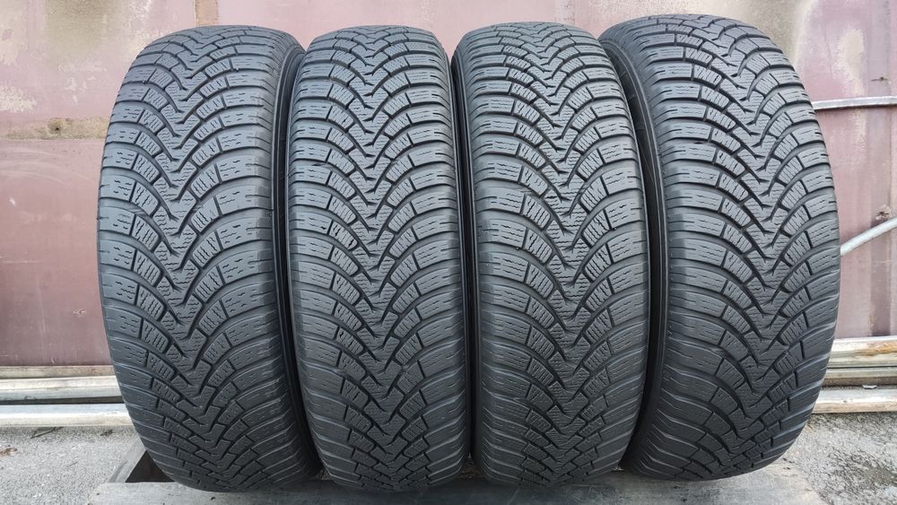 4бр. зимни гуми 195/65/15 Falken Euro winter 
dot21
7+mm
Много добро с