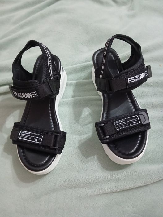 Босаножки продам