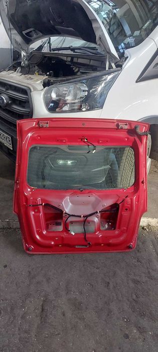 fiat 500 2020г заден капак и врати