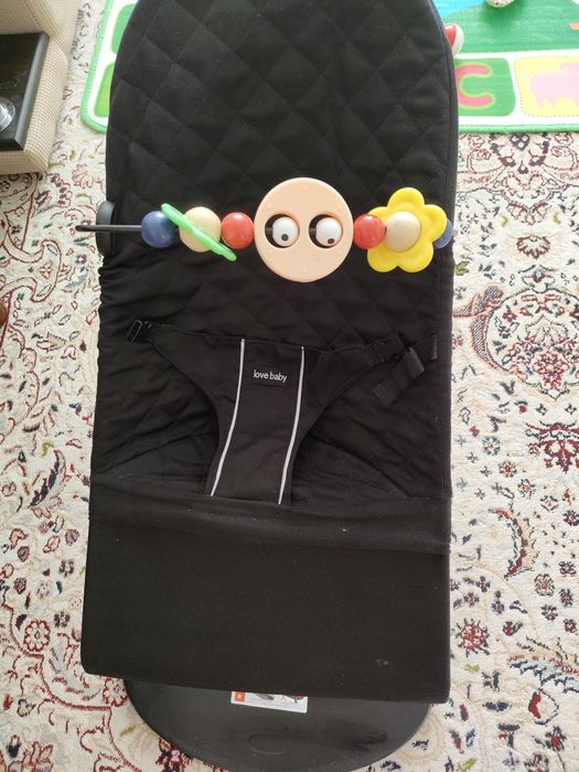 Детский шезлонг очень удобный с малышом!