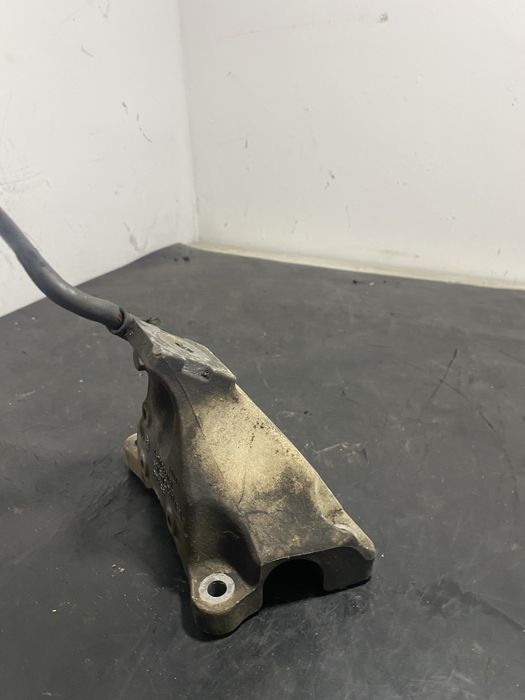 Suport motor dreapta Audi A6 C6 2.7 TDI V6 Bpp bsg 4F0199308L