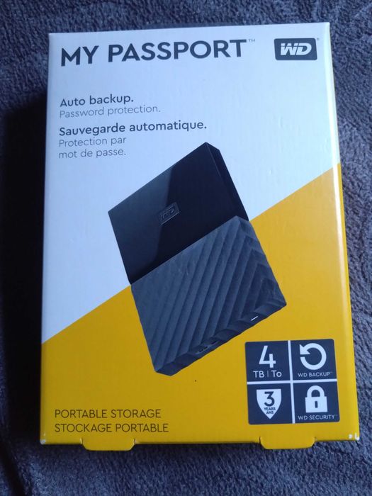Продавам външен хард диск WD My Passport 2.5" – 4TB