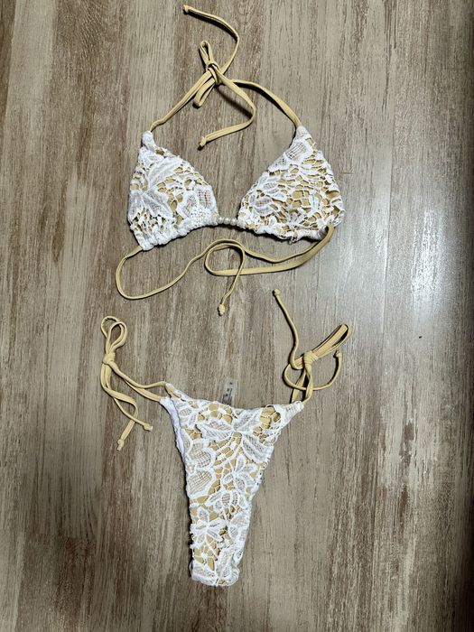 Бански две части