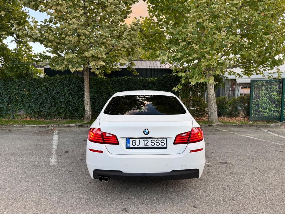 Bmw/F10/Facelift/M/Paket/2016//166500/km/X/Drive/Harman/Kardon////