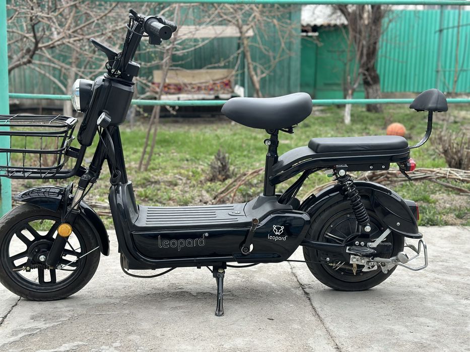 Продам скутер леопард