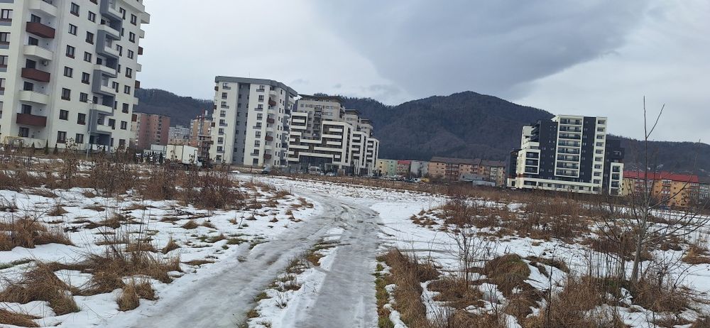 Teren Noua str Nucului constructii case