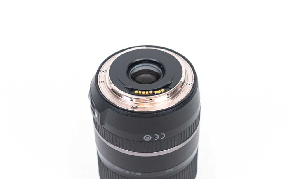 Tamron 16-300 mm f/3.5-6.3 Di II VC PZD MACRO pentru montura Canon EF - obiectiv telephoto zoom