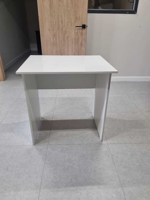 Офисная мебель стол