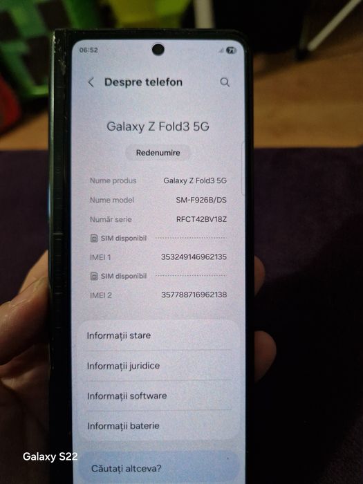 Z Fold 3 ecran mic functional si cel mare defect