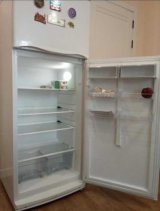 Холодильник Бирюса