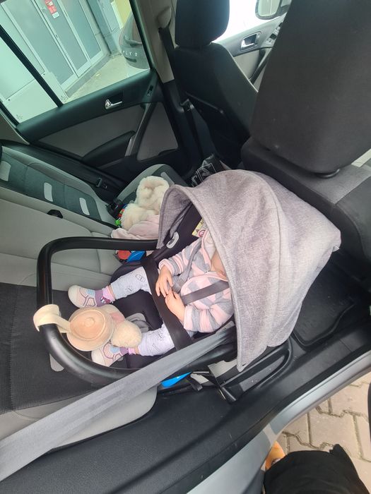 Carucior 3 in 1 venicci gri cu alb