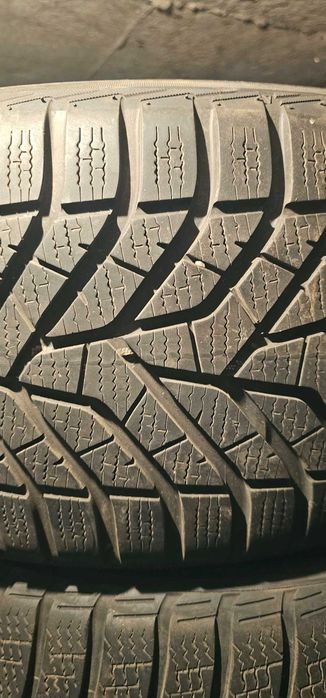 Зимни гуми 245 45 18 Yokohama/Pirelli
