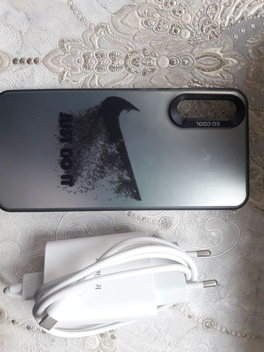 Samsung A50 6/128gb yangi