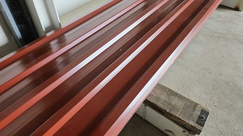 Panouri sandwich / policarbonat / tabla cutata / accesorii