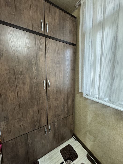 Srochno shkaf sotiladi