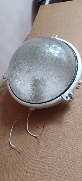 Срочно продам герметичный , светельник!